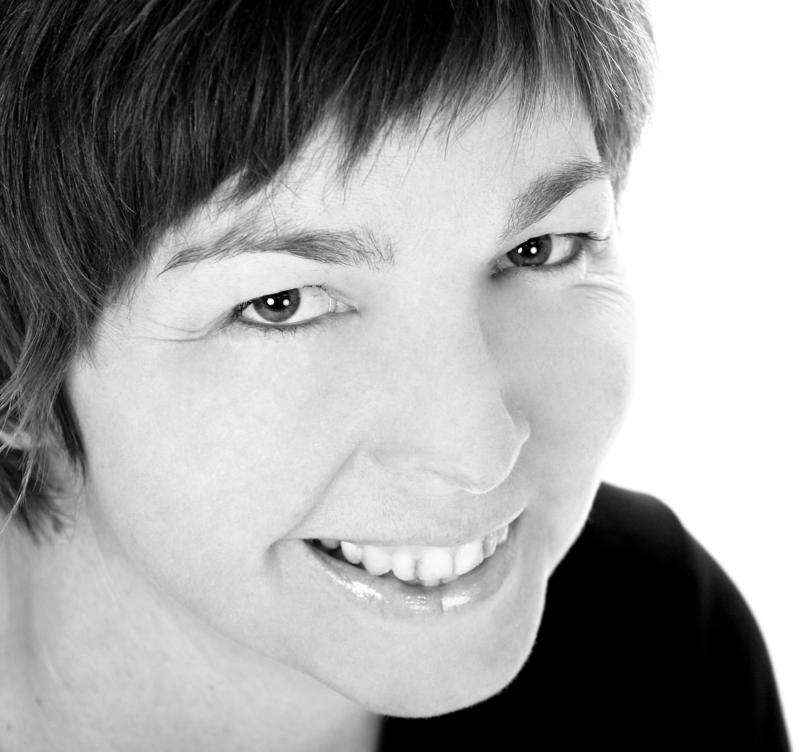 Über mich Simone Steele